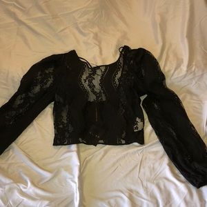 Black lace long sleeve crop top